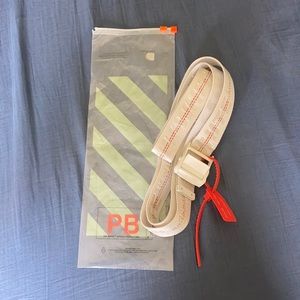 Off-white belt